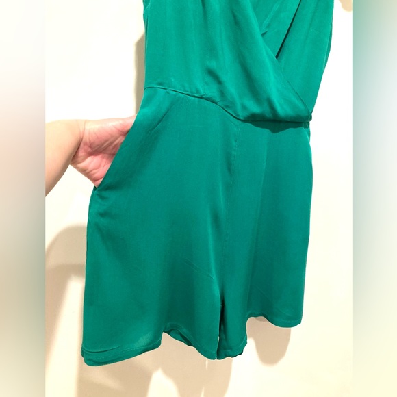 ModCloth X Collectif On Island Time Romper, Size 6, Green - Picture 3 of 13